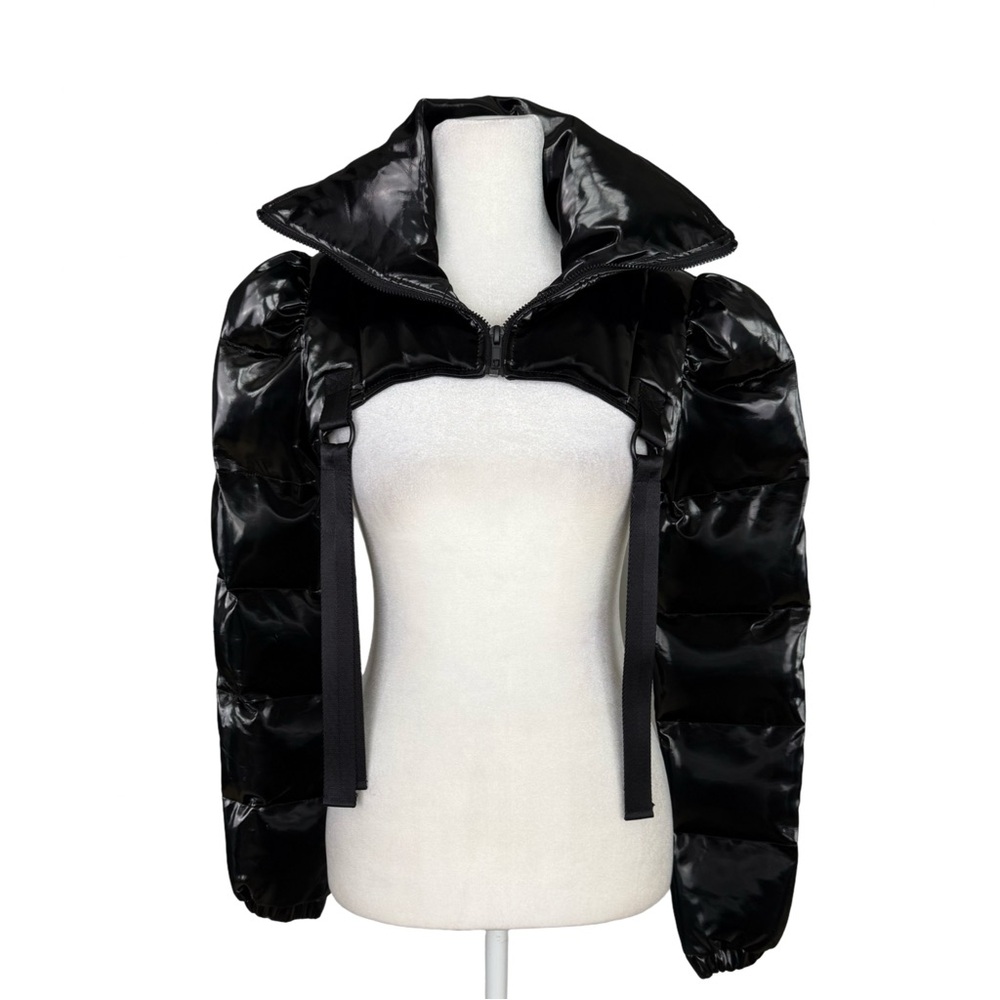 Dolls Kill
Darker Waves Cropped
Black Puffer Jacket Size XS